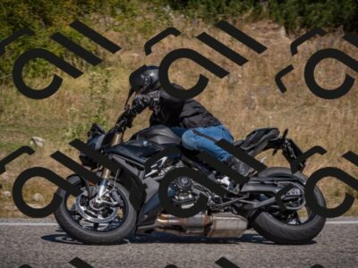 20250809112759-_5000280_am_