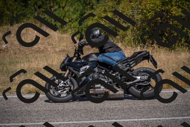 20250809112800-_5000281_am_