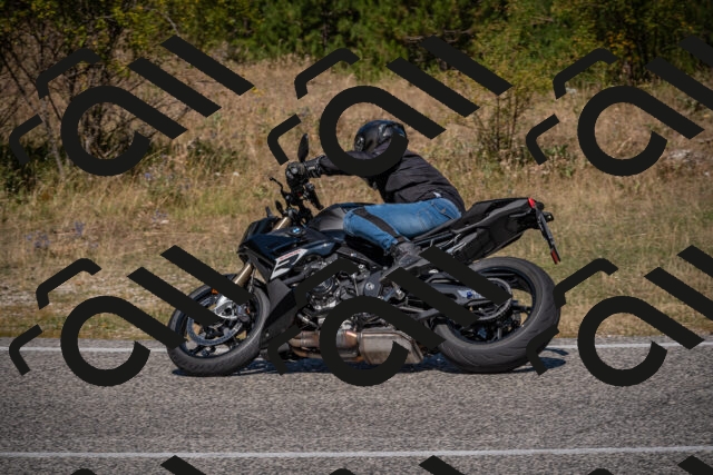 20250809112800-_5000282_am_