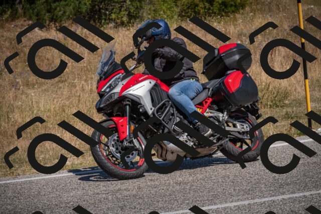 20250809112950-_5000291_am_