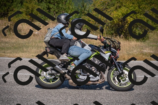 20250809113203-_5000308_am_