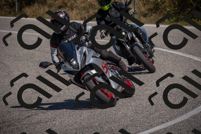 20250809113542-_5000325_am_