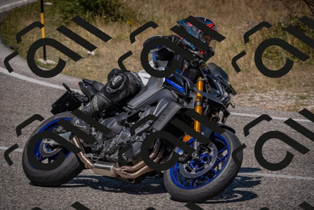 20250809113550-_5000330_am_