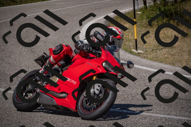 20250809113554-_5000334_am_