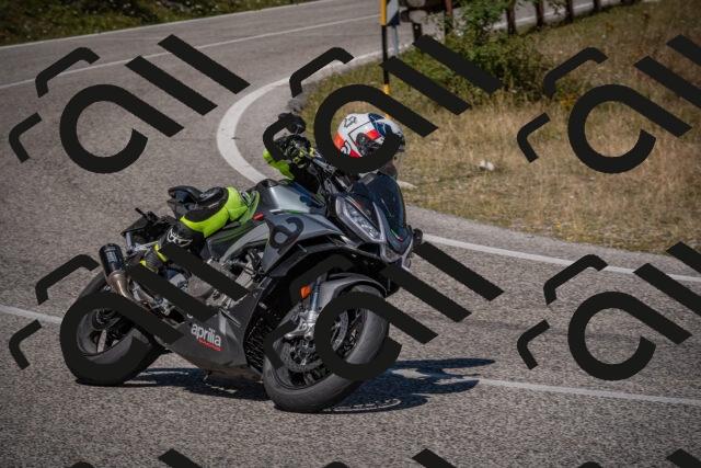 20250809113609-_5000339_am_