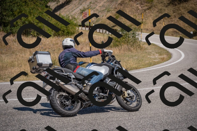 20250809114034-_5000387_am_