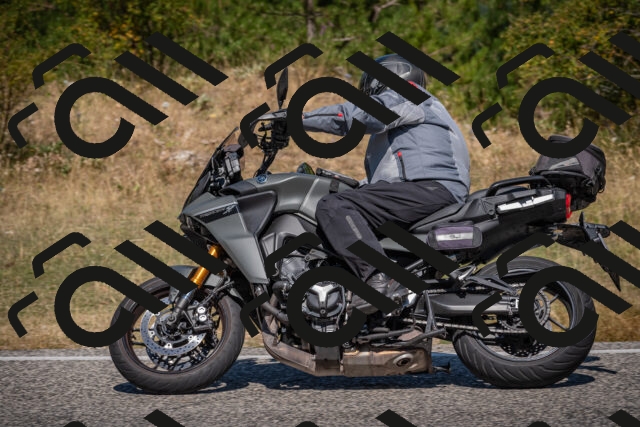 20250809114100-_5000402_am_