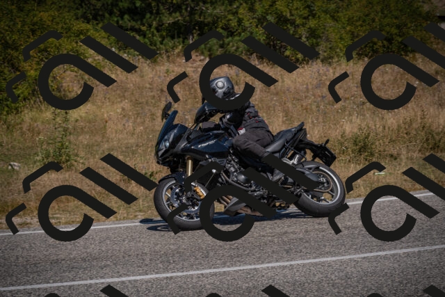 20250809114108-_5000410_am_