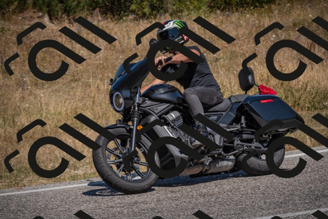 20250809114129-_5000421_am_