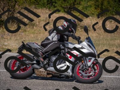 20250809114139-_5000427_am_