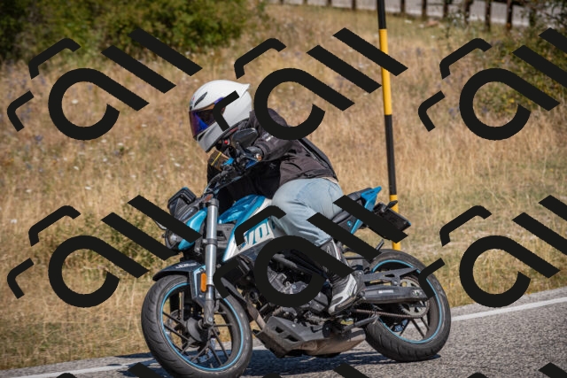 20250809114424-_5000462_am_