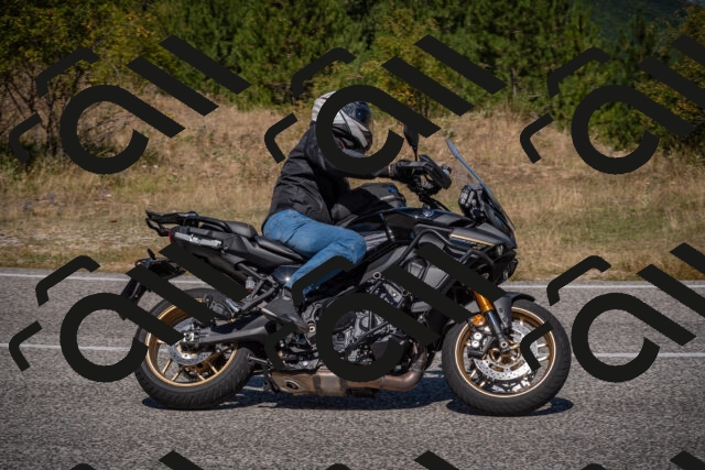 20250809114543-_5000474_am_