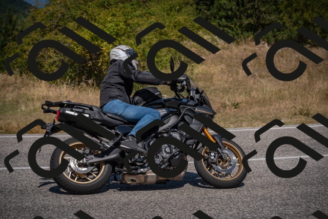 20250809114544-_5000475_am_