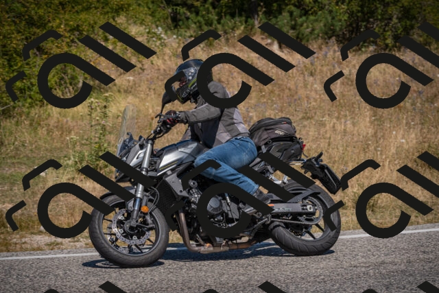 20250809114626-_5000490_am_