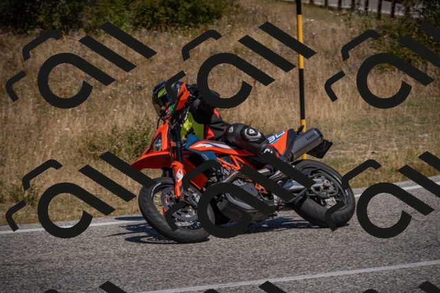 20250809114726-_5000495_am_