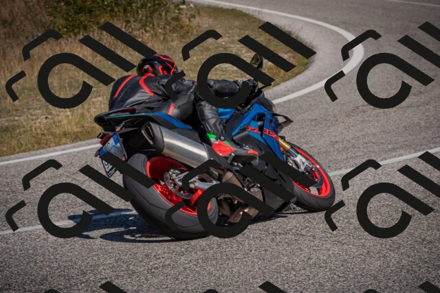 20250809114817-_5000509_am_