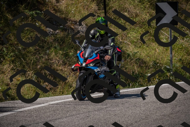 20250809114933-_5000519_am_