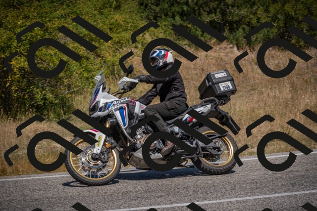 20250809114951-_5000530_am_