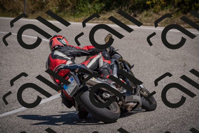 20250809115148-_5000545_am_