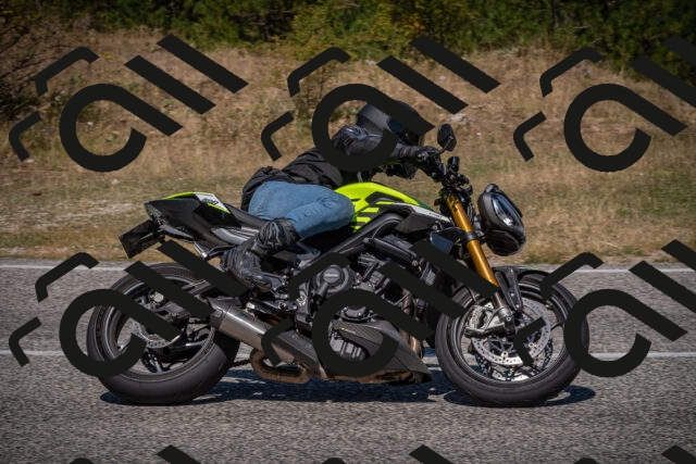 20250809115302-_5000559_am_