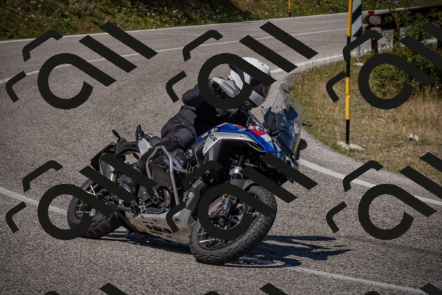 20250809115414-_5000576_am_