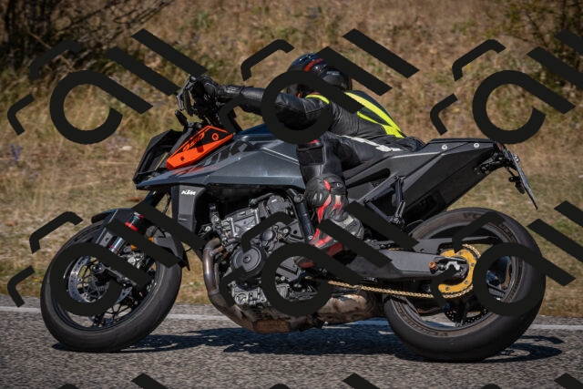 20250809115601-_5000599_am_