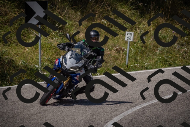 20250809115625-_5000604_am_