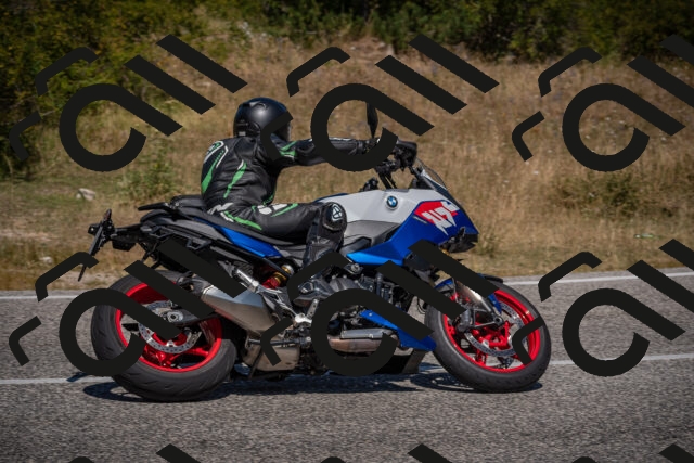 20250809115627-_5000608_am_