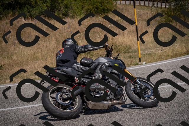 20250809115917-_5000640_am_