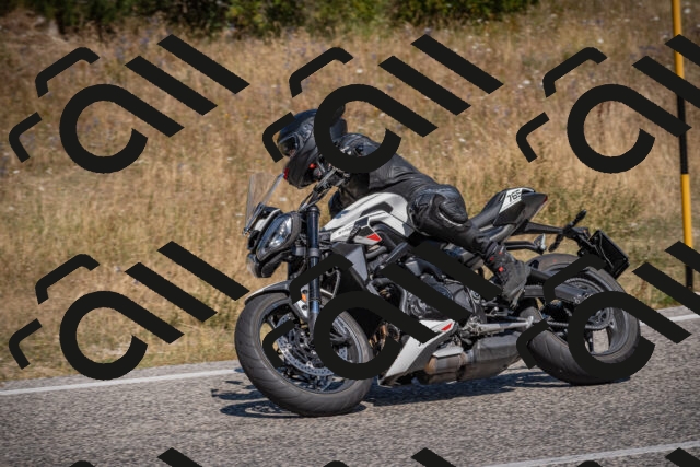 20250809115948-_5000645_am_