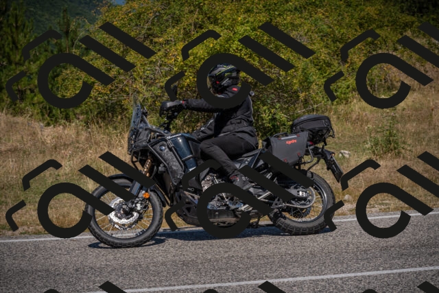 20250809120036-_5000657_am_