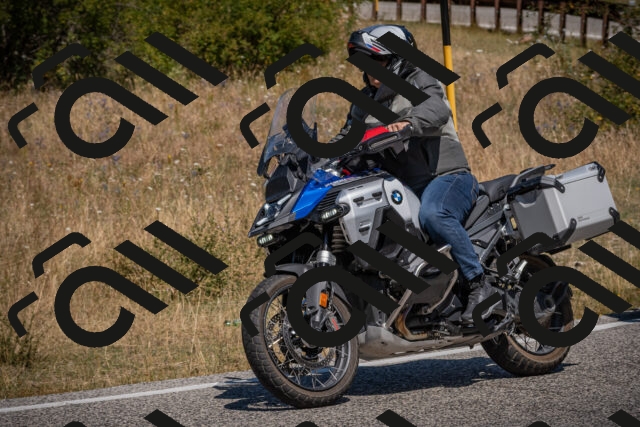 20250809120045-_5000662_am_