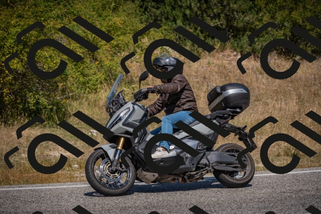 20250809120142-_5000691_am_