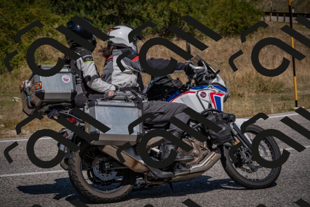 20250809120148-_5000698_am_