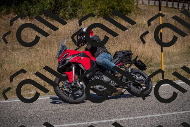 20250809120338-_5000721_am_