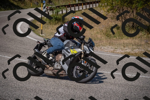 20250809120631-_5000745_am_