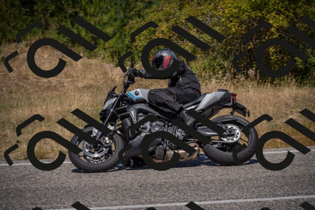 20250809120715-_5000751_am_