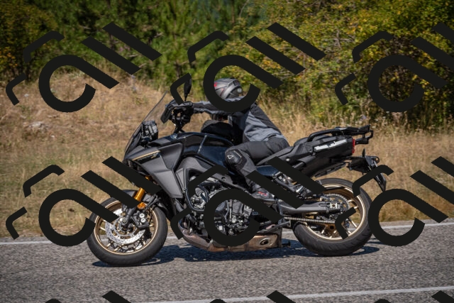 20250809121136-_5000801_am_