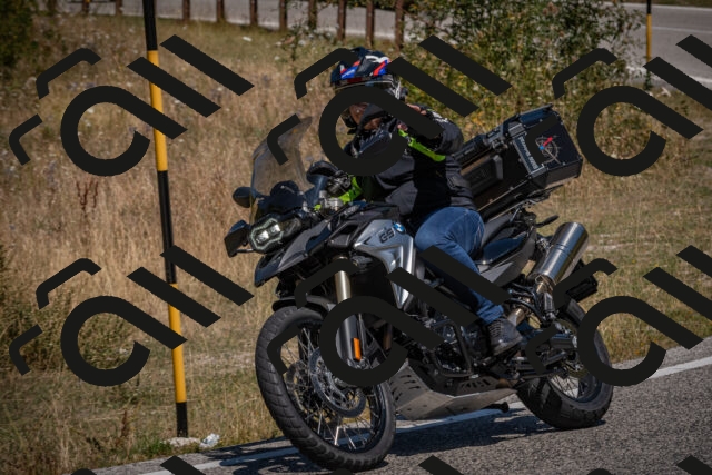 20250809121147-_5000806_am_