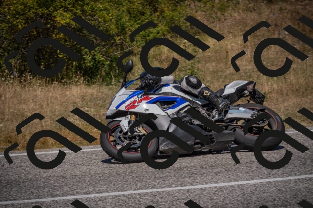 20250809121154-_5000812_am_