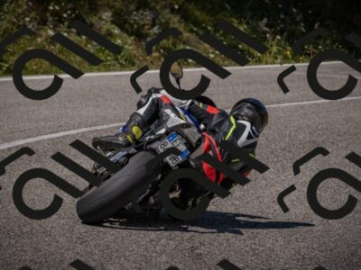 20250809121155-_5000815_am_