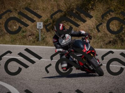 20250809121210-_5000820_am_