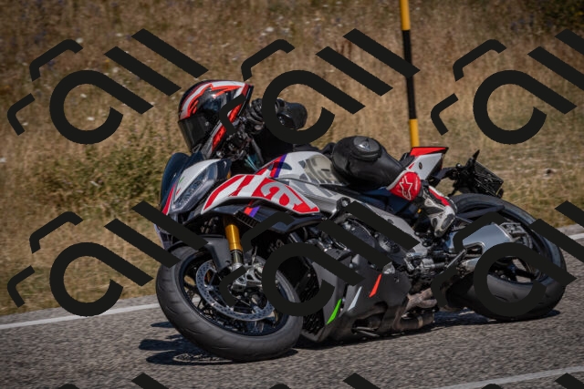 20250809121214-_5000824_am_