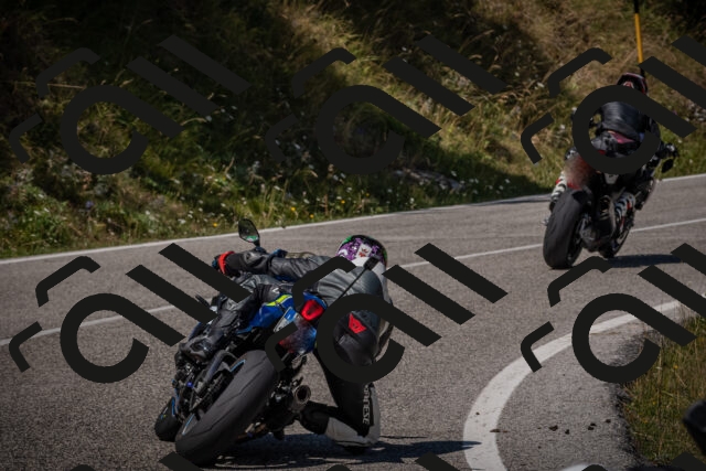 20250809121217-_5000831_am_