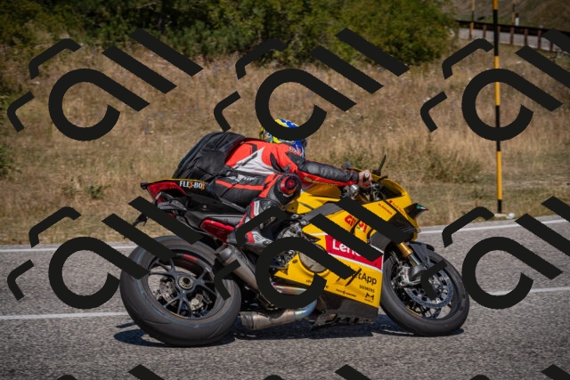 20250809121346-_5000860_am_