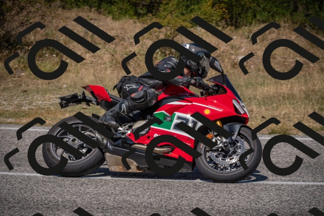 20250809121354-_5000867_am_