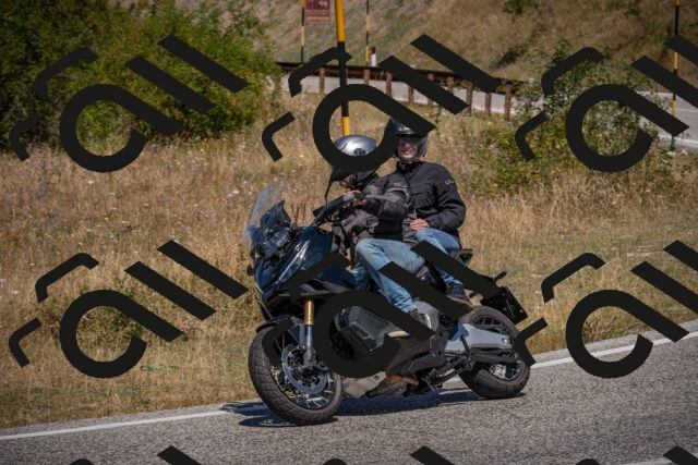 20250809121817-_5000910_am_