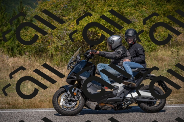 20250809121818-_5000911_am_