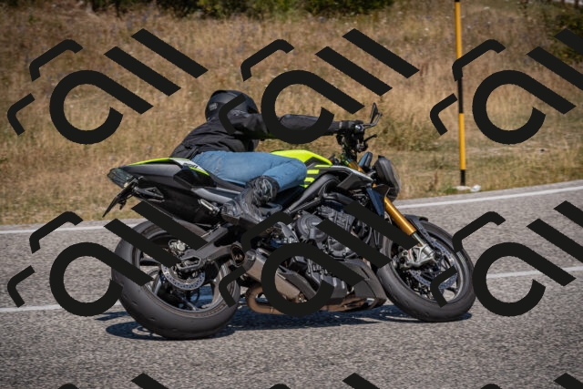 20250809121949-_5000929_am_