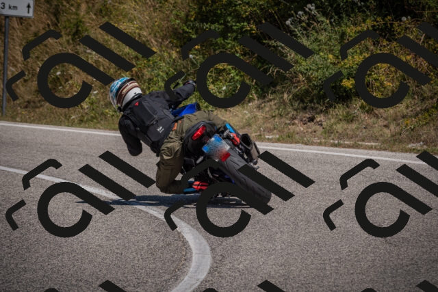 20250809122117-_5000939_am_